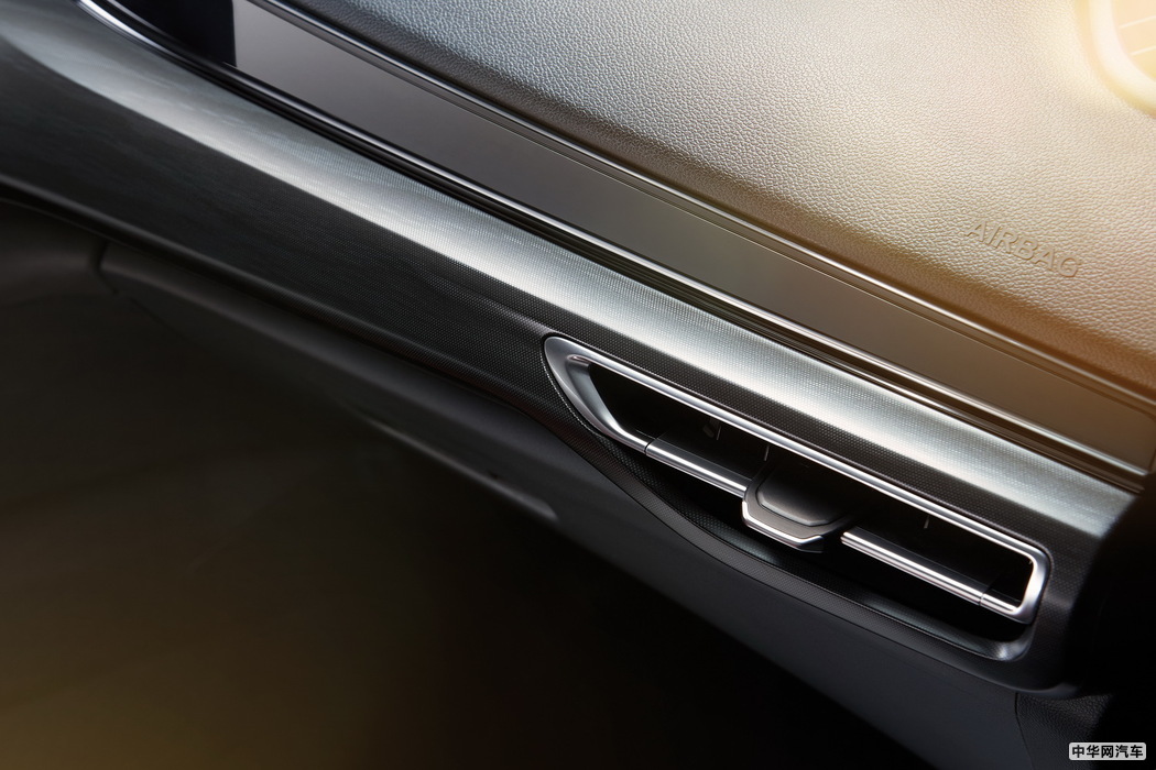 逸动 2020款 PLUS 蓝鲸NE 1.4T GDI DCT旗舰型 组图