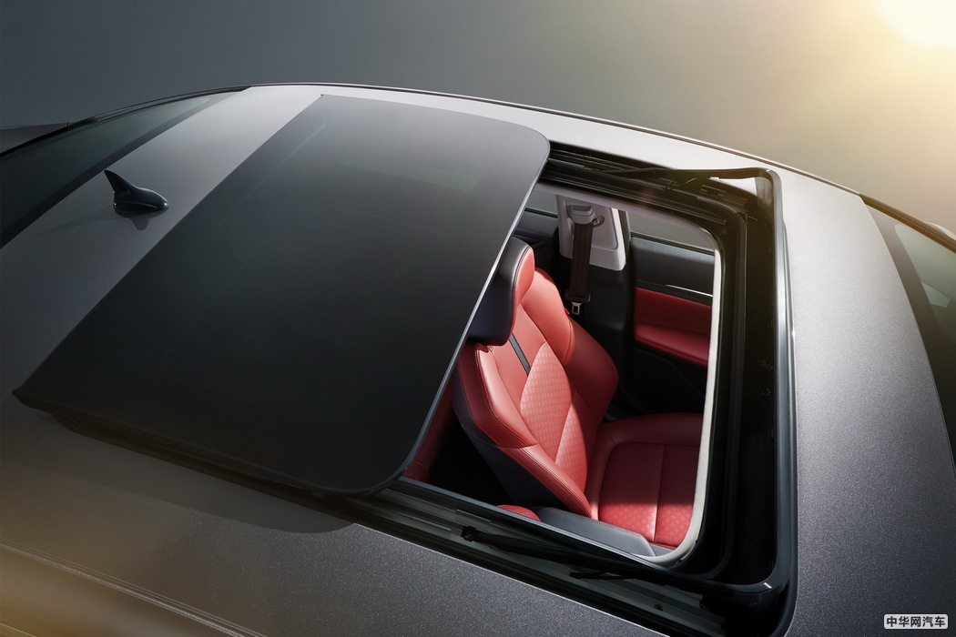 逸动 2020款 PLUS 蓝鲸NE 1.4T GDI DCT旗舰型 组图