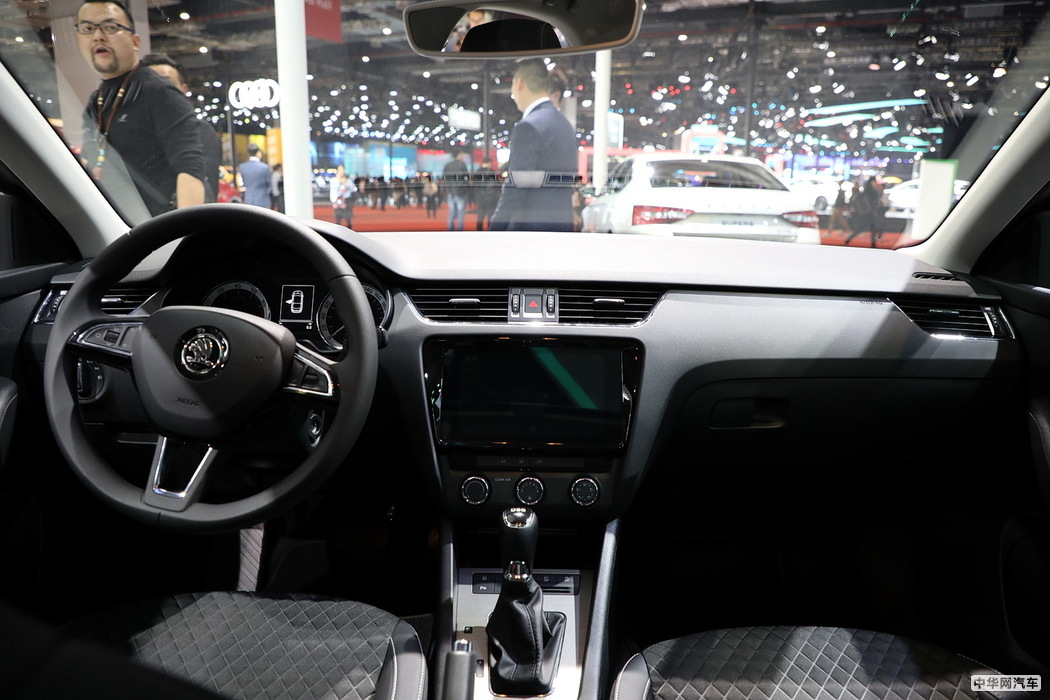 明锐 2019款 TSI280 DSG智联旗舰版 国VI 组图