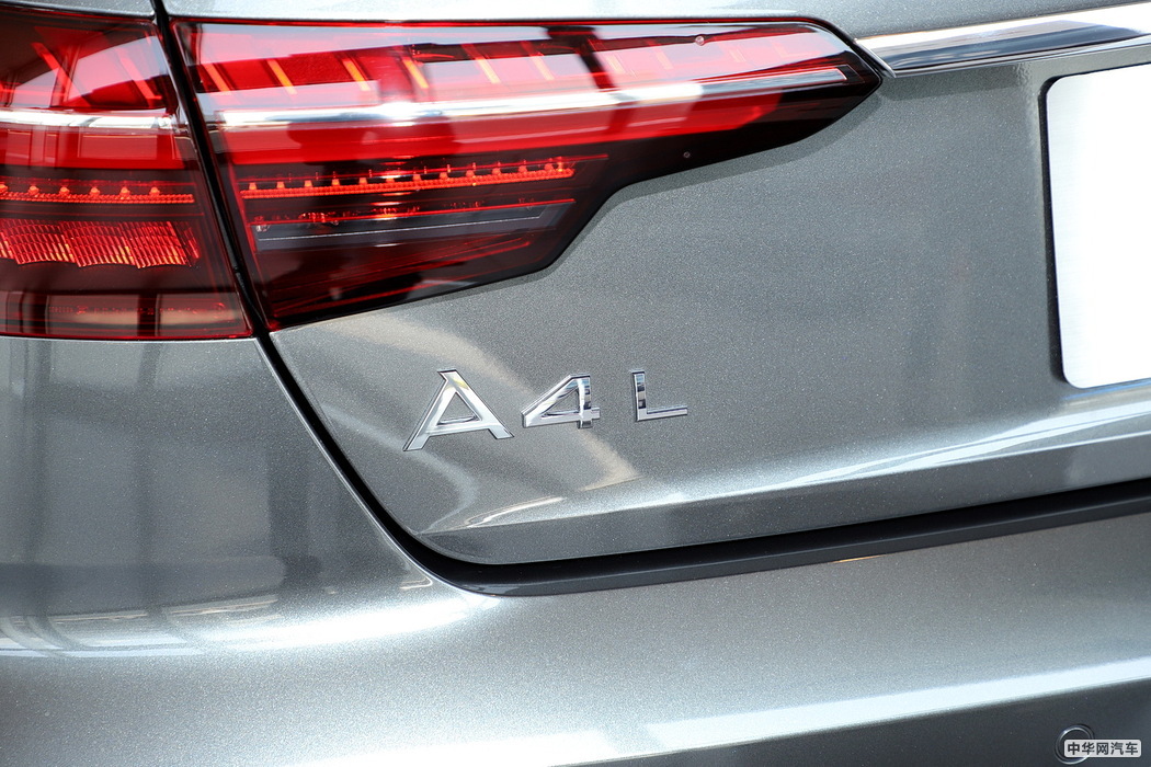 奥迪A4L 2020款 45 TFSI quattro 臻选动感型 组图