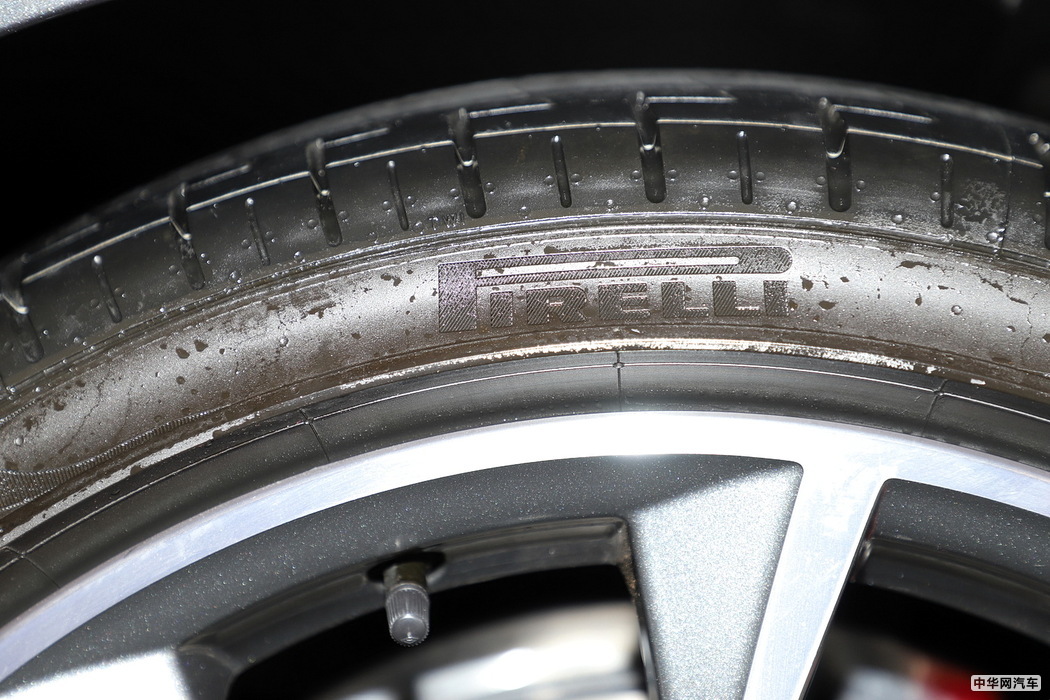 奥迪A4L 2020款 45 TFSI quattro 臻选动感型 组图