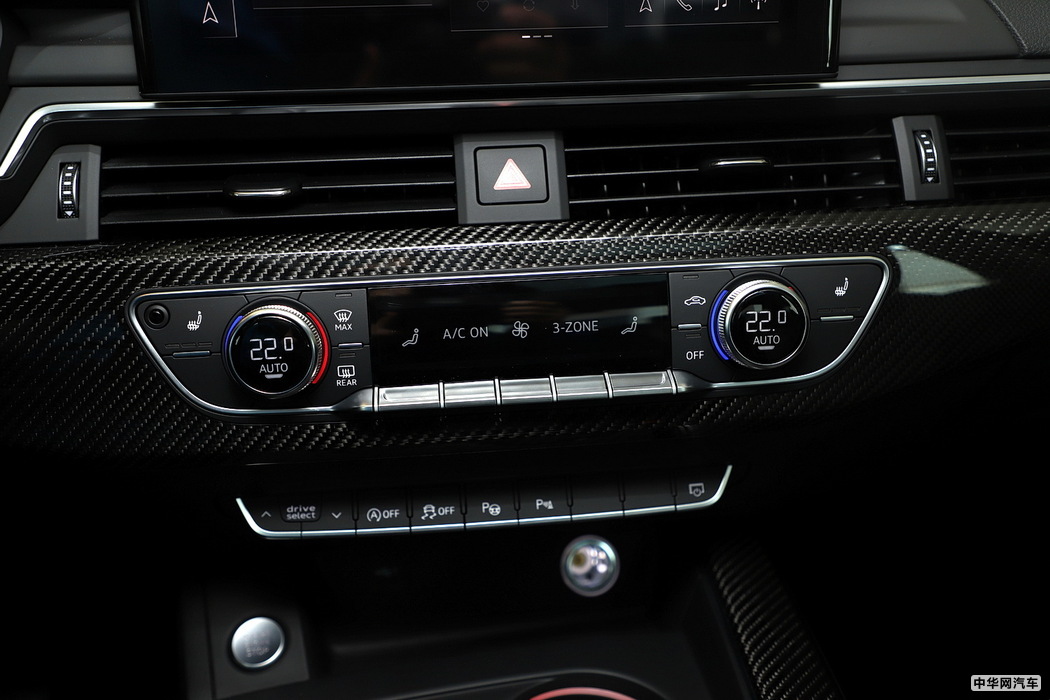 奥迪A4L 2020款 45 TFSI quattro 臻选动感型 组图