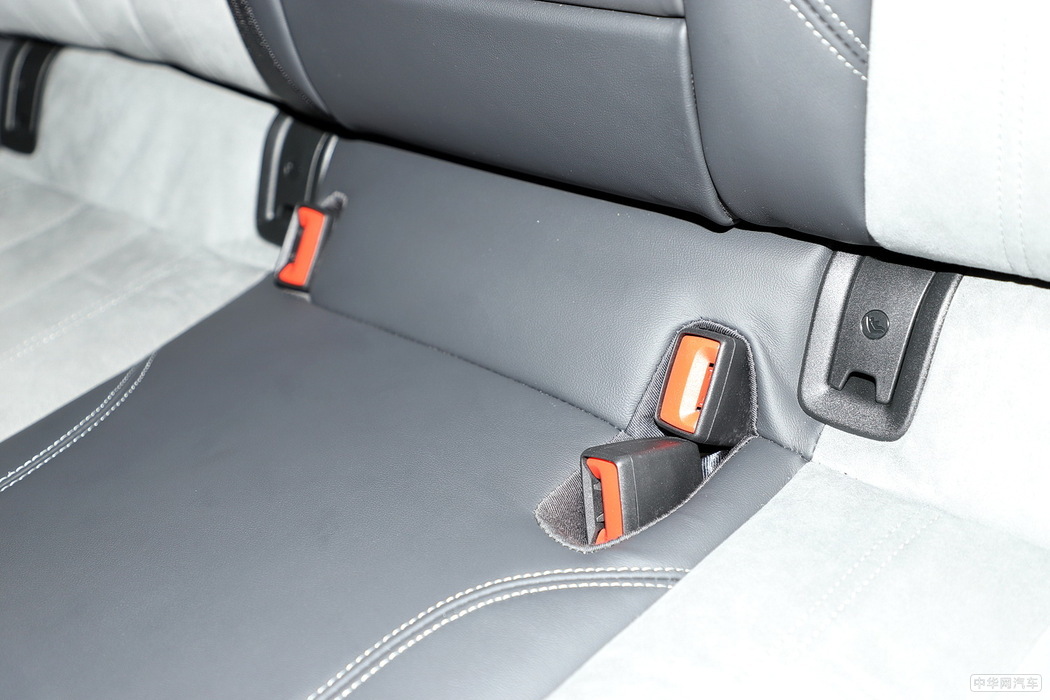 奥迪A4L 2020款 45 TFSI quattro 臻选动感型 组图