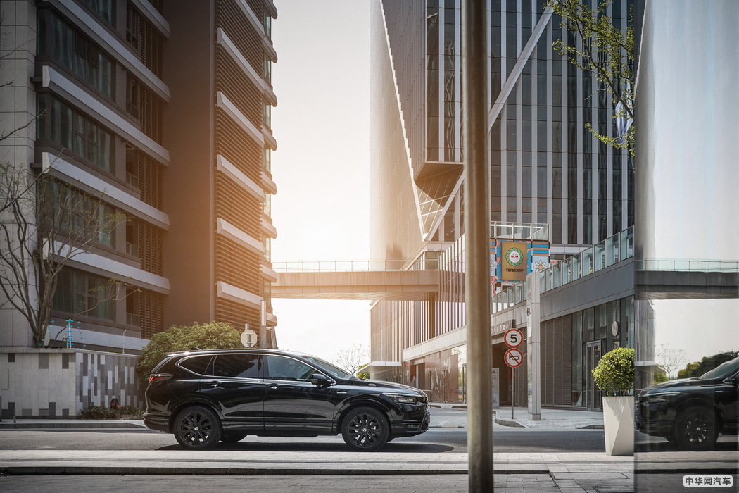 皓影 2020款 240TURBO CVT四驱幻夜版 组图