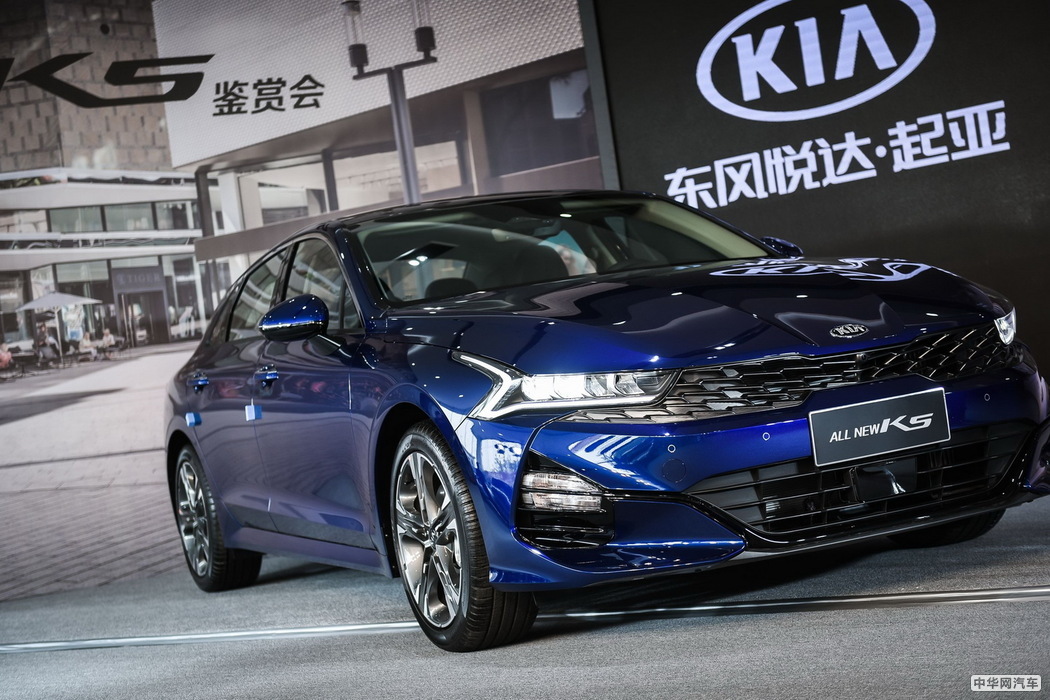 起亚K2 2019款 三厢 1.6L AT Premium 国VI 组图
