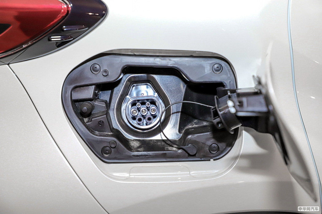 丰田C-HR EV 2020款 尊贵天窗版 组图