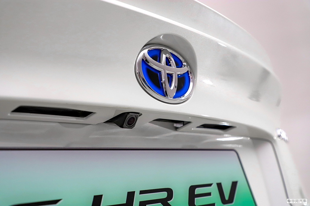 丰田C-HR EV 2020款 尊贵天窗版 组图