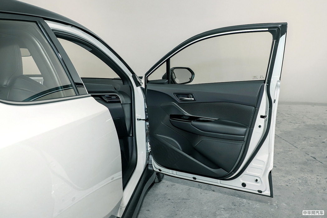 丰田C-HR EV 2020款 尊贵天窗版 组图