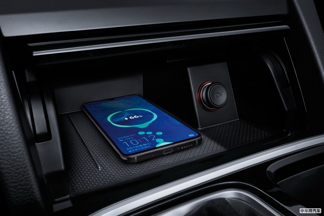 传祺GS8 2020款 GS8S 390T 两驱尊贵版 组图