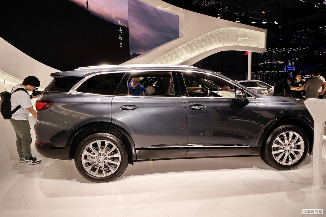 昂科旗 2020款 28T 四驱尊享旗舰型 组图