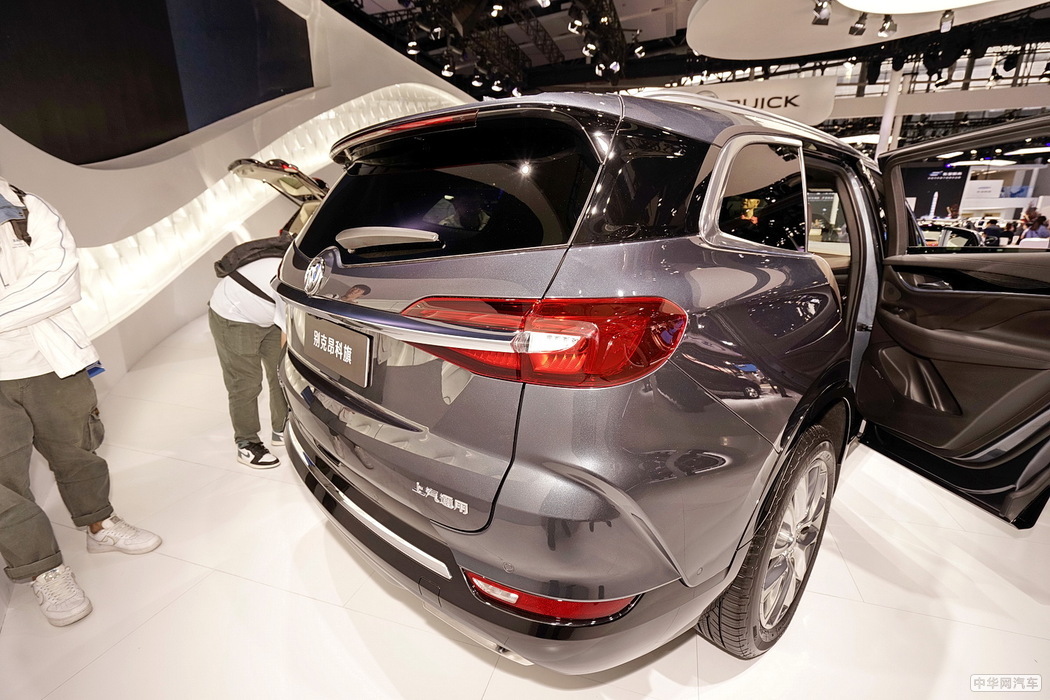 昂科旗 2020款 28T 四驱尊享旗舰型 组图