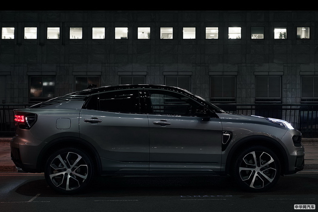 领克05 2020款 2.0TD 四驱时间限量版 组图