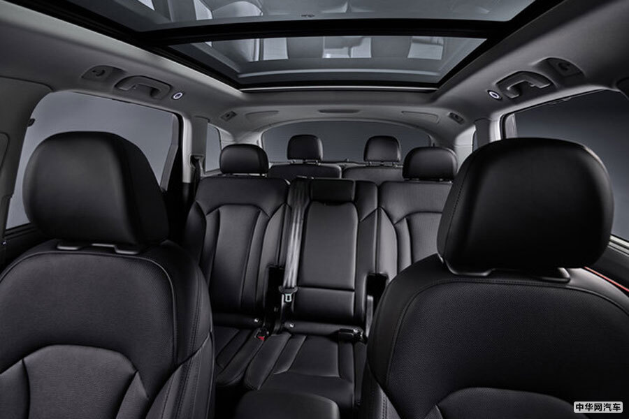 售价区间68.98-86.68万元 全新奥迪Q7正式上市 售价区间68.98-86.68万元 全新奥迪Q7正式上市