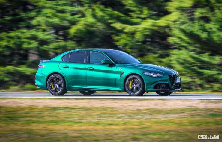 颜色明艳鲜亮 阿尔法·罗密欧两款新车官图发布