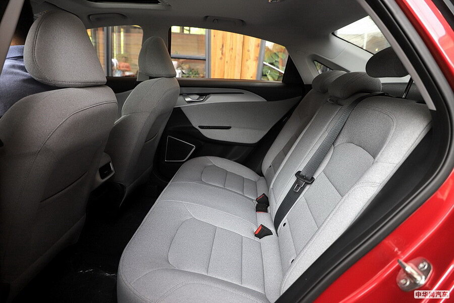 吉利几何A 2019款 高能超长续航幂方版 组图