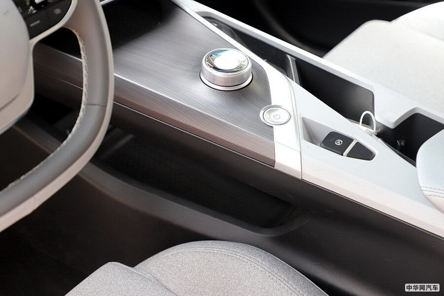 吉利几何A 2019款 高能超长续航幂方版 组图