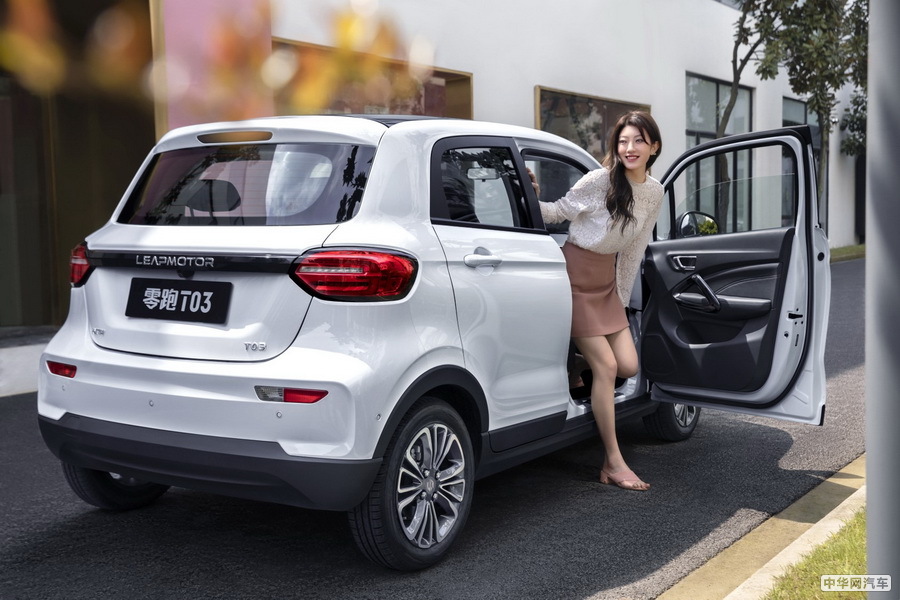零跑T03 2020款 400豪华版 组图