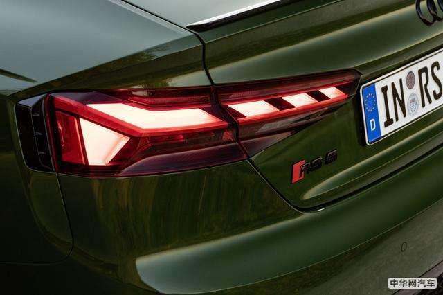 马力足/颜值高 新款奥迪RS 5今日首发亮相 马力足/颜值高 新款奥迪RS 5今日首发亮相