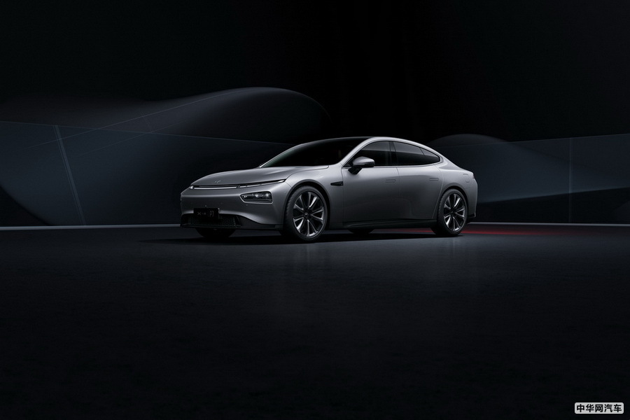 小鹏P7 2020款 四驱高性能智享版 组图