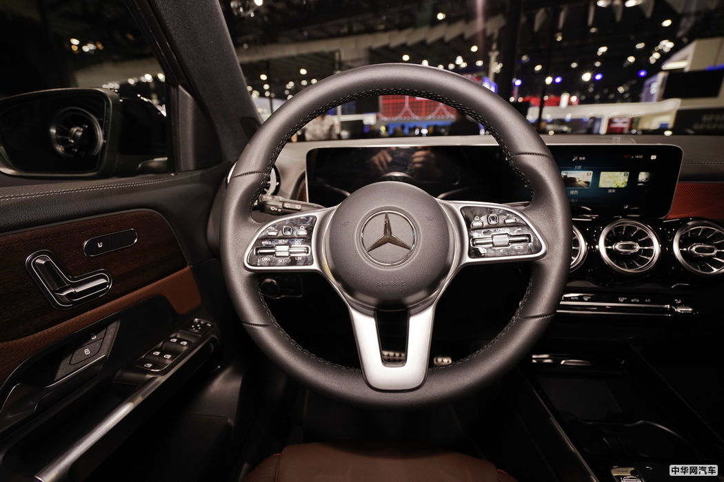 奔驰GLB 2020款 GLB 200 先型特别版 组图