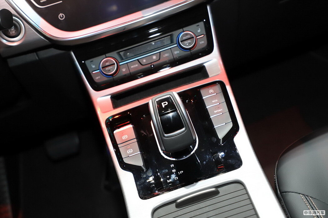 缤越 2019款 运动款 260T DCT Battle 48V轻混版 国VI 组图