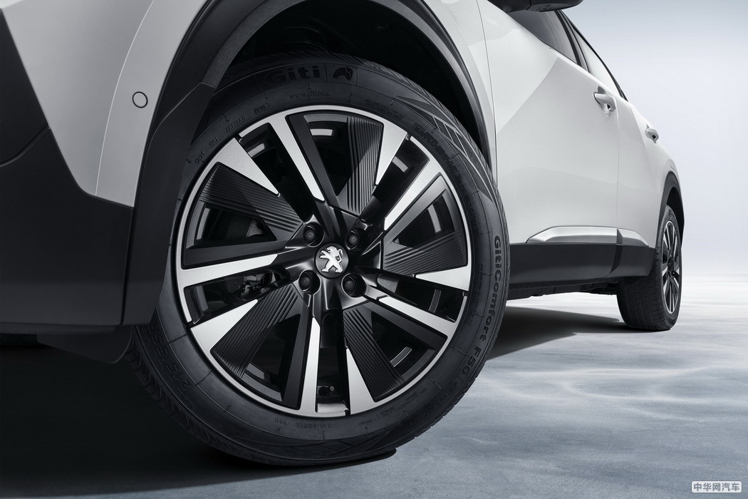 e2008 2020款 3D臻尚版 组图