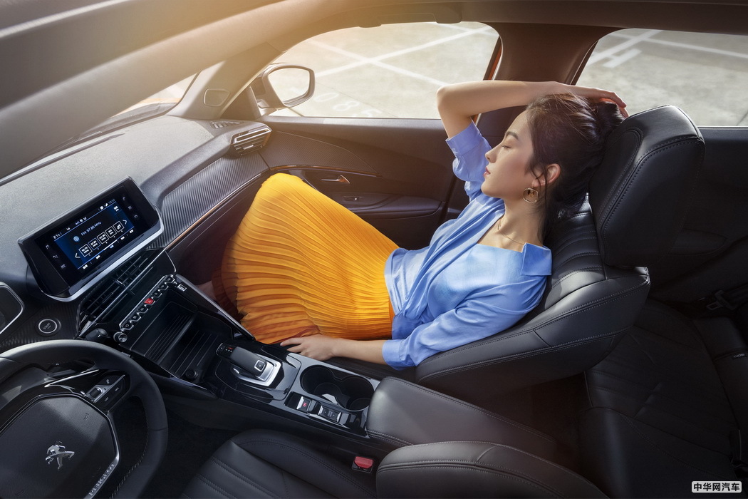 标致2008 2020款 230THP 3D臻尚版 组图