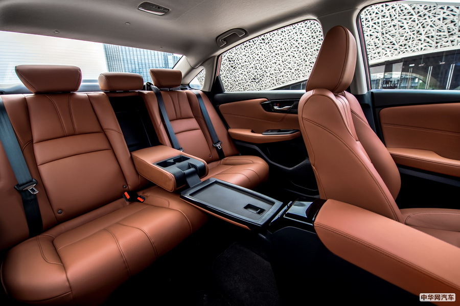 1.5L混动系统/13.98万起 本田凌派锐•混动上市