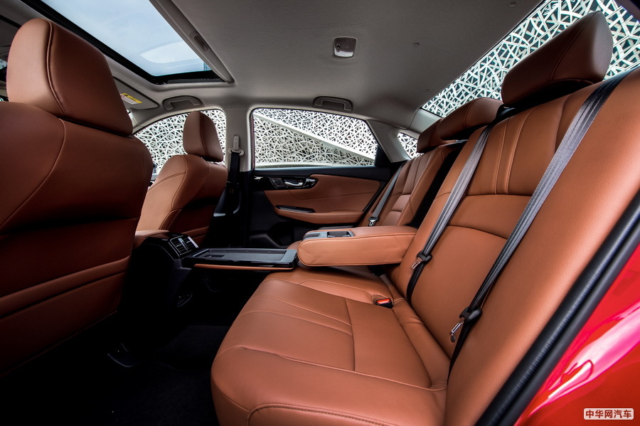 1.5L混动系统/13.98万起 本田凌派锐•混动上市