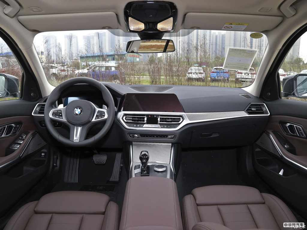 推出3款车型/售35.98万起 2020款宝马3系GT上市 推出3款车型/售35.98万起 2020款宝马3系GT上市