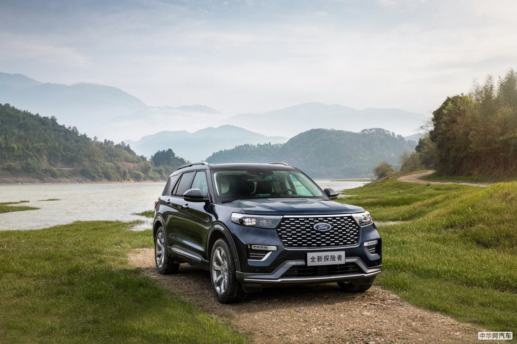 长安福特探险者 2020款 EcoBoost 285 四驱铂金版 7座 组图