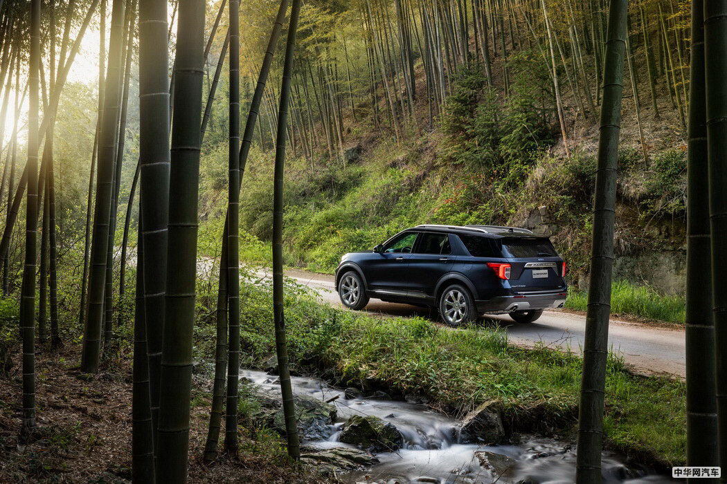 长安福特探险者 2020款 EcoBoost 285 四驱铂金版 7座 组图