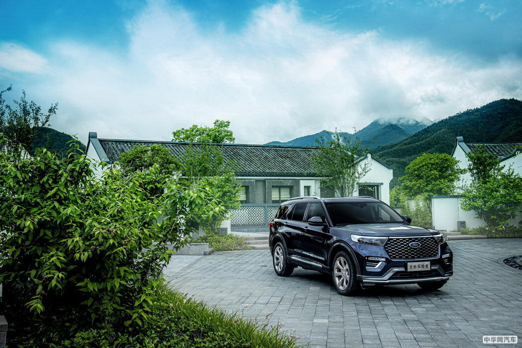 长安福特探险者 2020款 EcoBoost 285 四驱铂金版 7座 组图