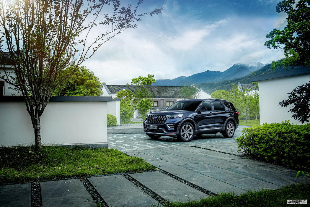 长安福特探险者 2020款 EcoBoost 285 四驱铂金版 7座 组图