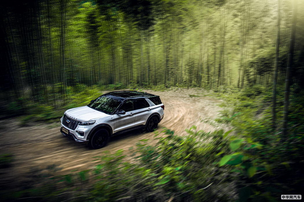 长安福特探险者 2020款 EcoBoost 285 四驱铂金版 7座 组图