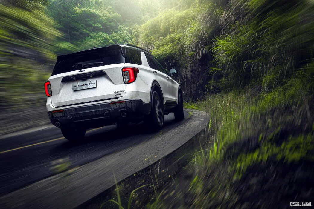 长安福特探险者 2020款 EcoBoost 285 四驱铂金版 7座 组图