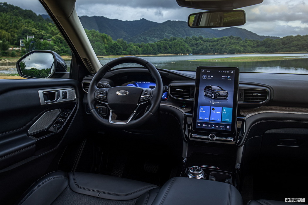 长安福特探险者 2020款 EcoBoost 285 四驱铂金版 7座 组图