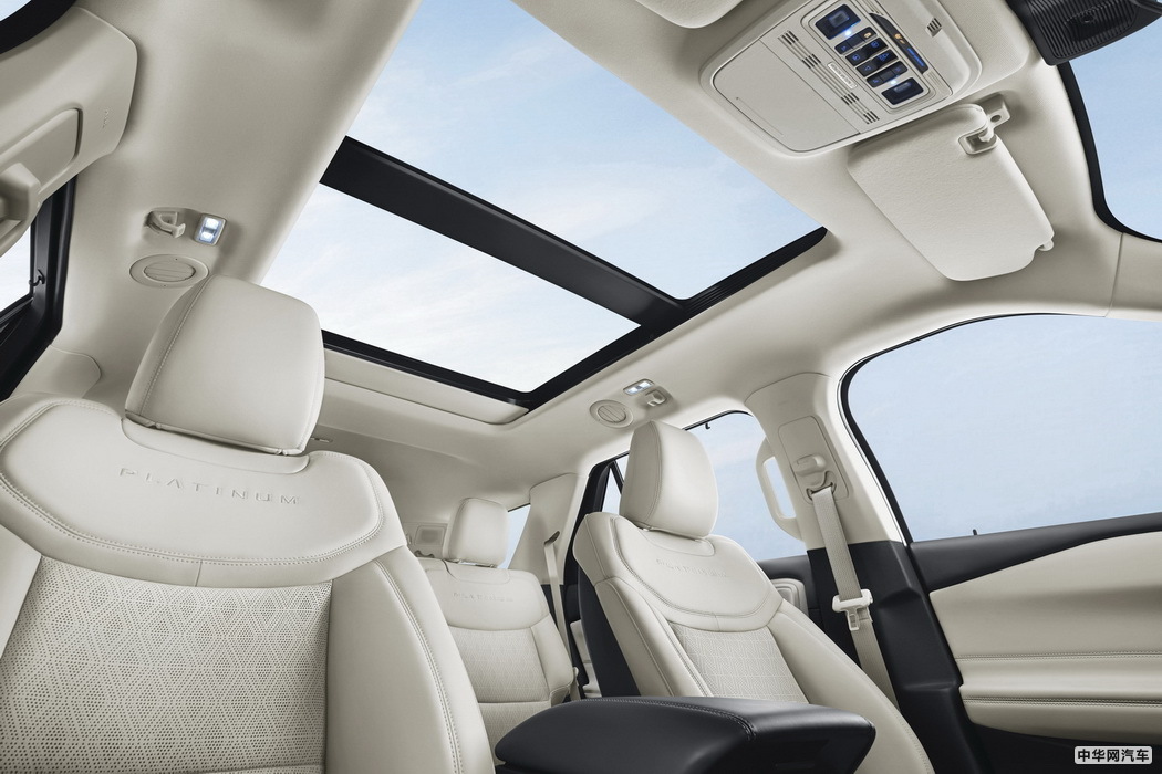 长安福特探险者 2020款 EcoBoost 285 四驱铂金版 7座 组图
