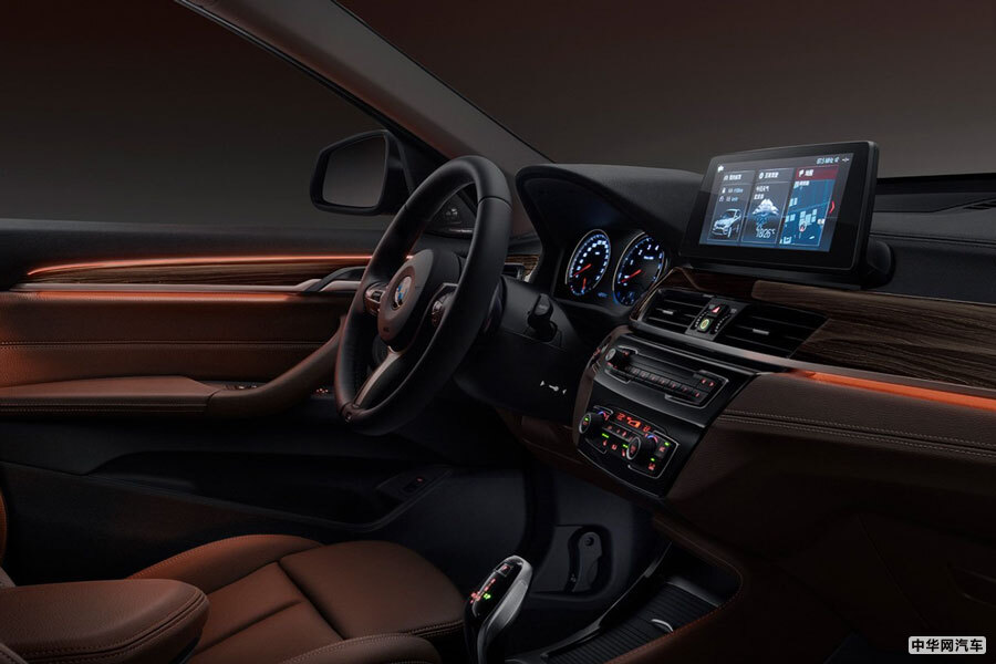 新增神秘灰/量子蓝配色 新款宝马X1配置信息曝光