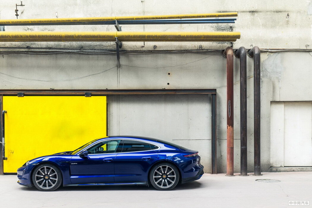 Taycan 2019款 Taycan Turbo S 组图