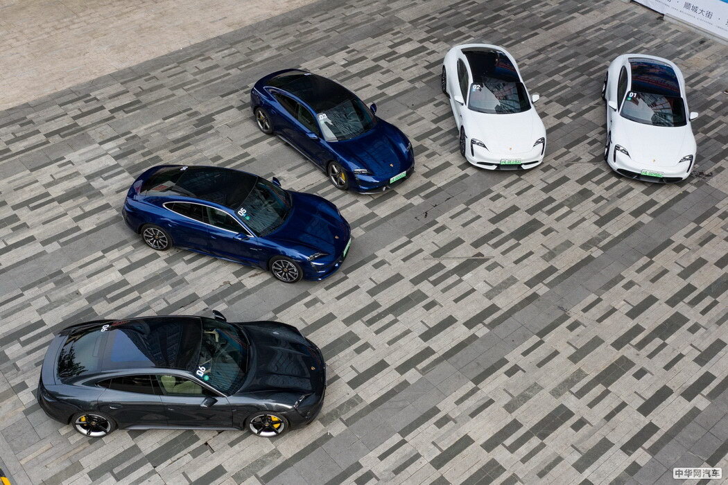 Taycan 2019款 Taycan Turbo S 组图