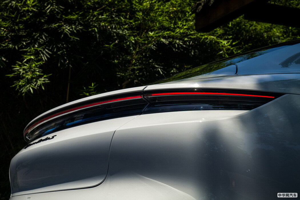 Taycan 2019款 Taycan Turbo S 组图
