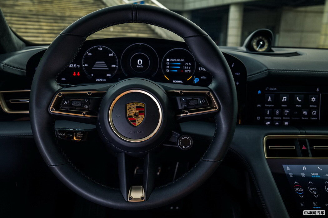 Taycan 2019款 Taycan Turbo S 组图