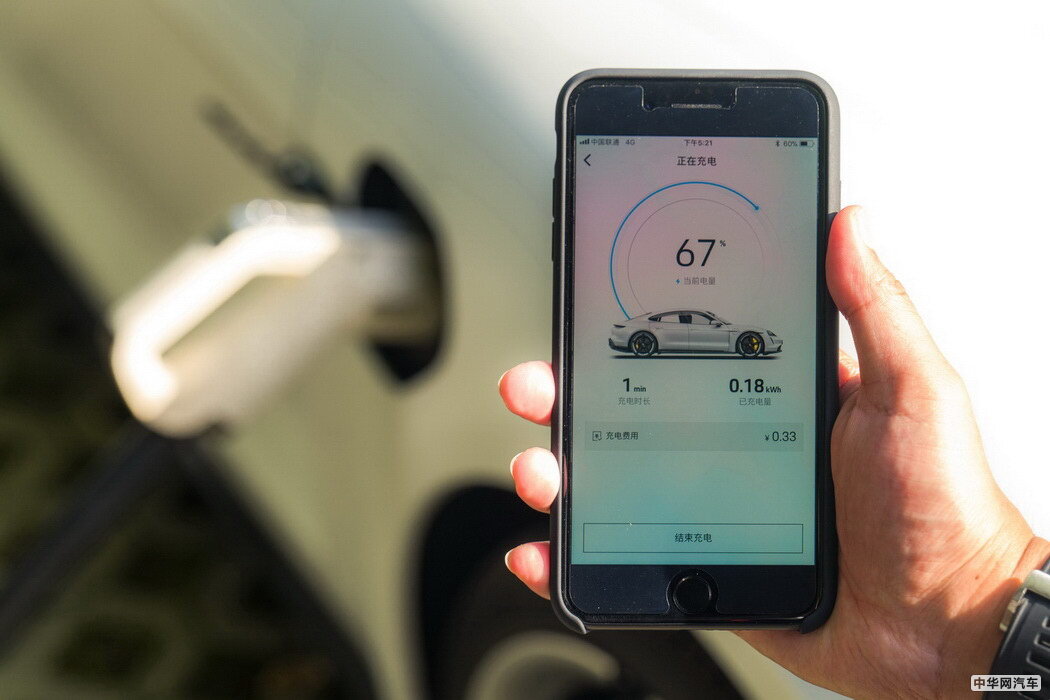 Taycan 2019款 Taycan Turbo S 组图