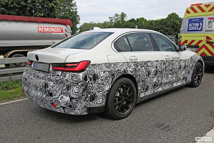 续航超400km/或年内亮相 宝马3系纯电动版谍照 续航超400km/或年内亮相 宝马3系纯电动版谍照