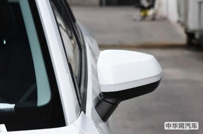 奥迪Q2L提车作业+使用感受