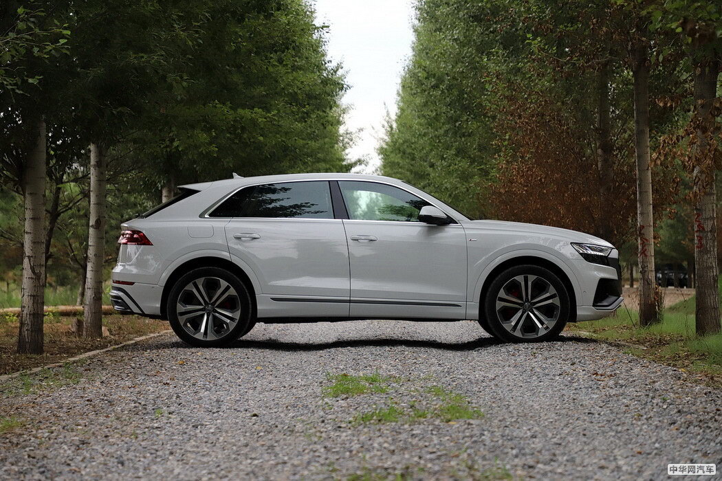 奥迪Q8 2019款 55 TFSI 尊享动感型 组图
