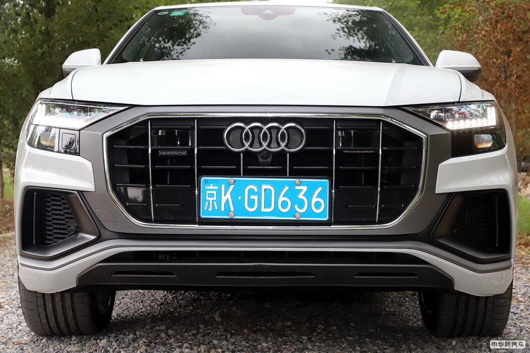 奥迪Q8 2019款 55 TFSI 尊享动感型 组图