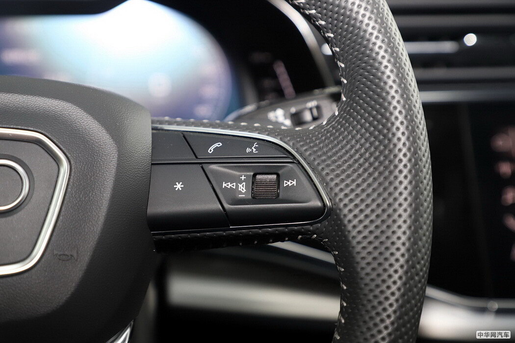 奥迪Q8 2019款 55 TFSI 尊享动感型 组图