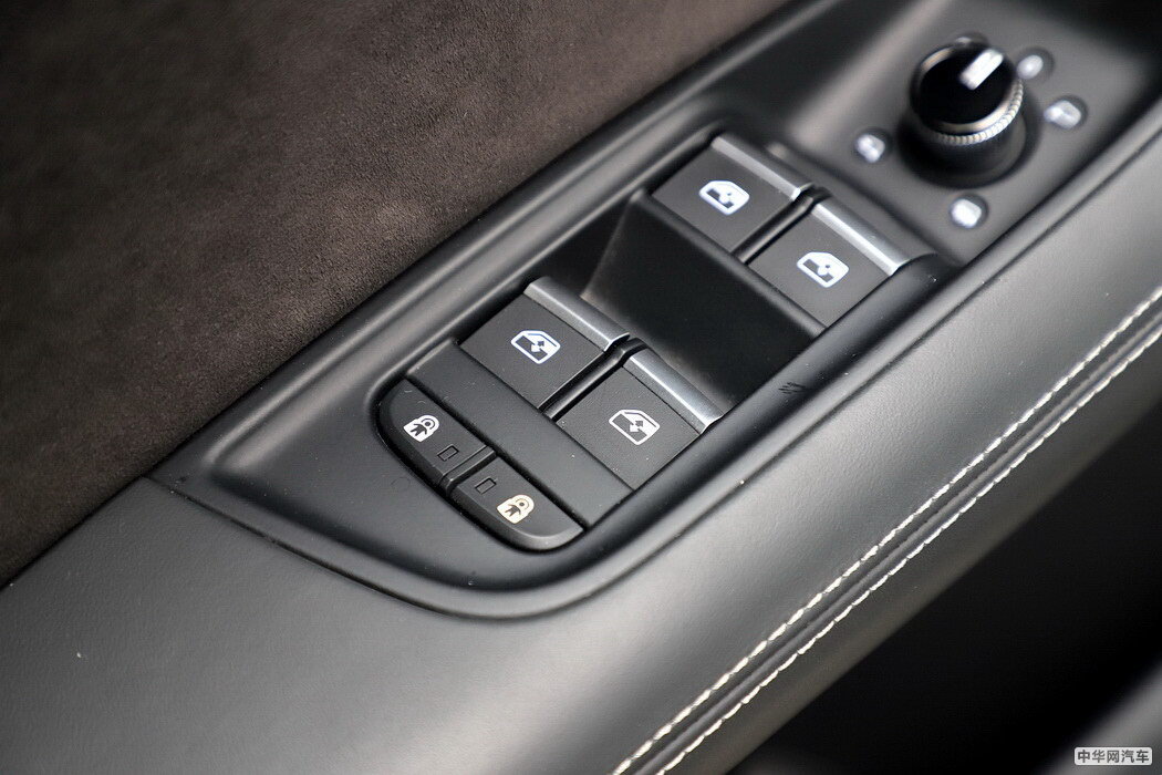 奥迪Q8 2019款 55 TFSI 尊享动感型 组图